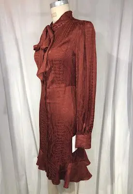 la boudoir miami vintage inspired 1970s brown snake print long sleeve dress with tie at neck (1)